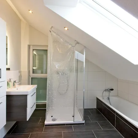 Bonnystay Rheinfelden - Haus Mit Garten Und Zwei Separaten *